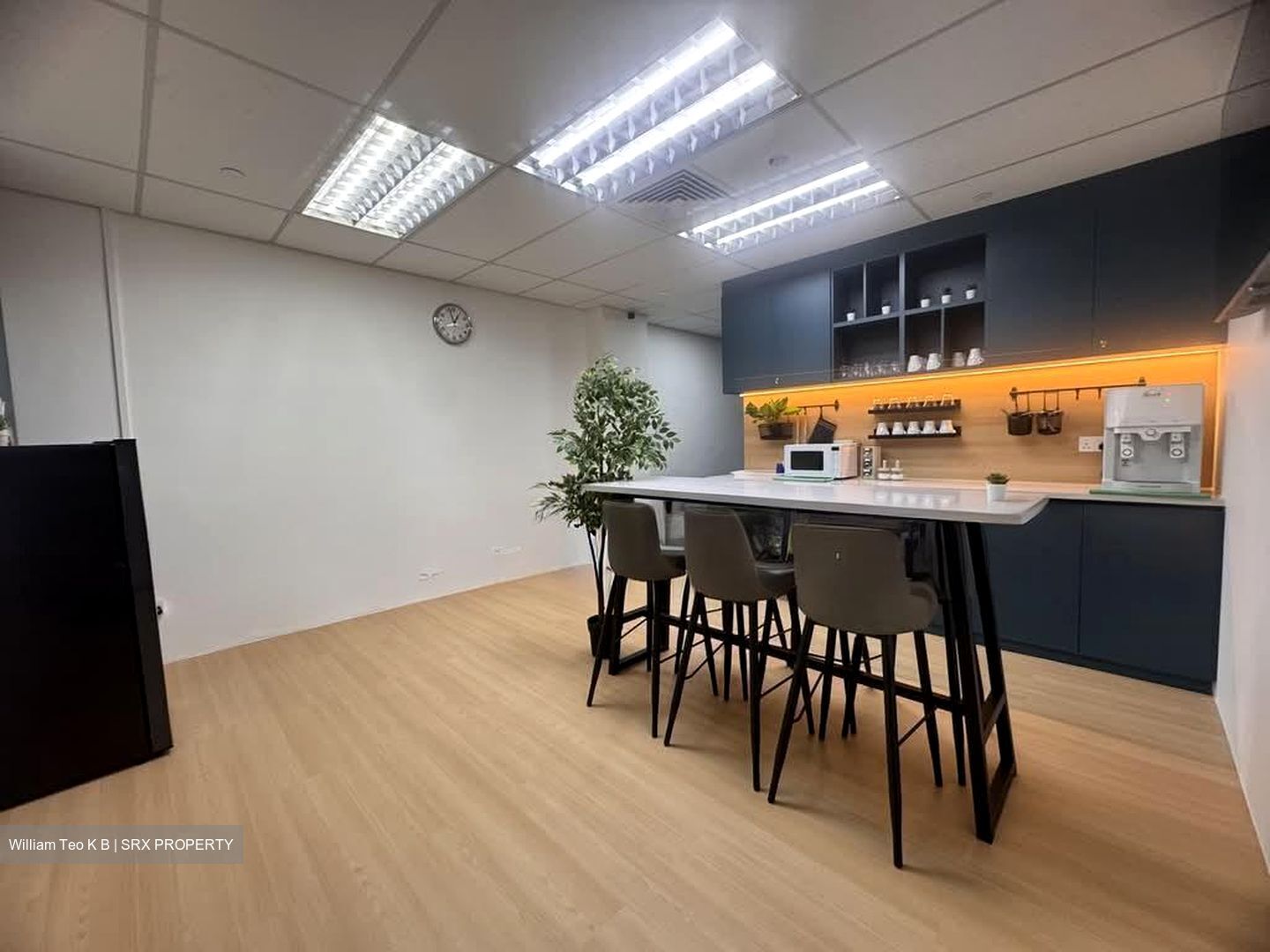 Orchard Towers (D9), Office #563158441